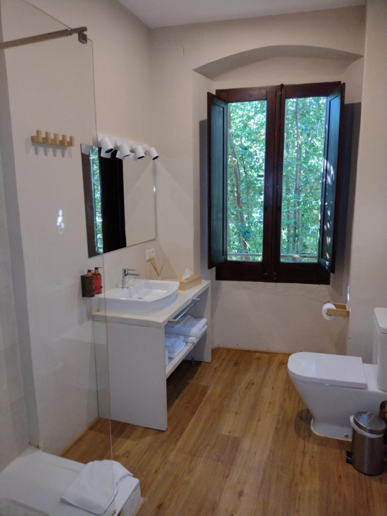 Hostal De Bianya La Vall de Bianya Kültér fotó