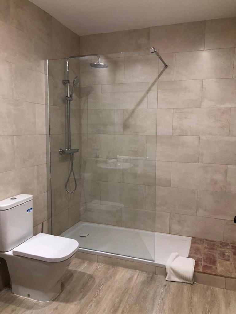 Hostal De Bianya La Vall de Bianya Kültér fotó