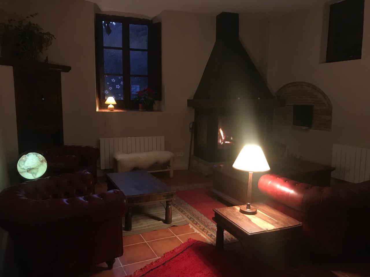 Hostal De Bianya La Vall de Bianya Kültér fotó